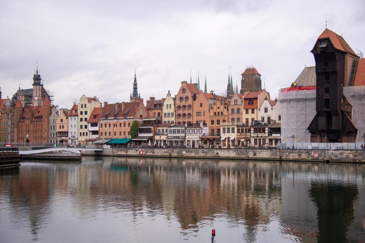 Maya'S Flats & Resorts - River View Gdansk Exterior photo